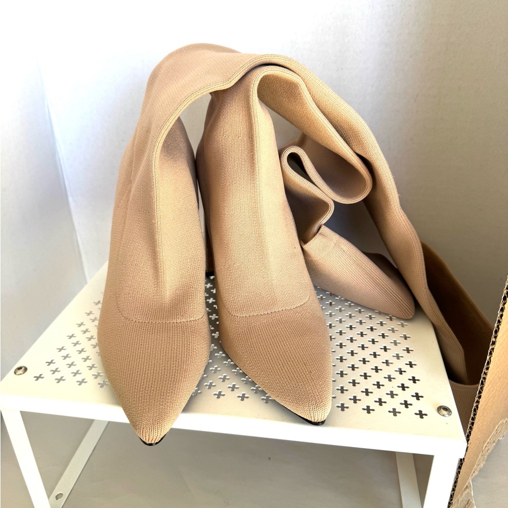 Beige Knit Stretch Thigh-High Boots Size 8 Block 4”Heel Cuffed Pull On - Picture 2 of 6